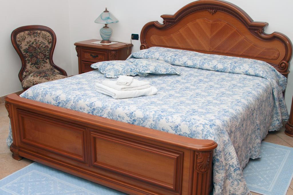 Il Vecchioliveto Di Ornella Bed and Breakfast Marrùbiu Exteriör bild